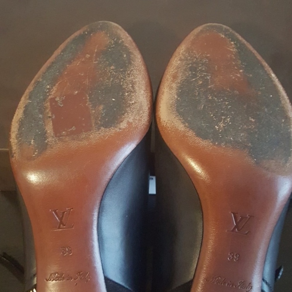 Louis Vuitton Women's Shoes - Picture 6 of 8